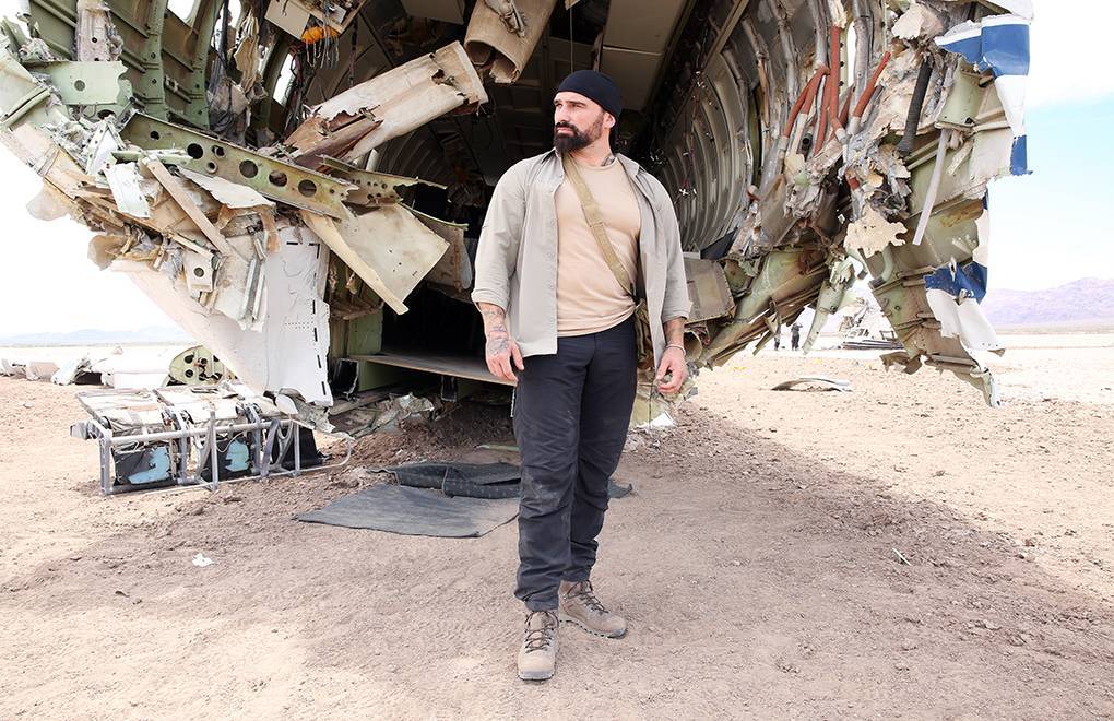 Channel 4's latest show, Escape, takes four civilians with technical backgrounds and Ant Middleton who was previously with the SAS into the desert of Mexico, to see if they can engineer a way out of the desert after a plane crash (5/25/17). © Vance Jacobs 2017